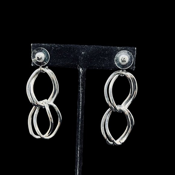 Silver Tone Double Chain Necklace, Bracelet And Earrings Set (5080) - Picture 6 of 6